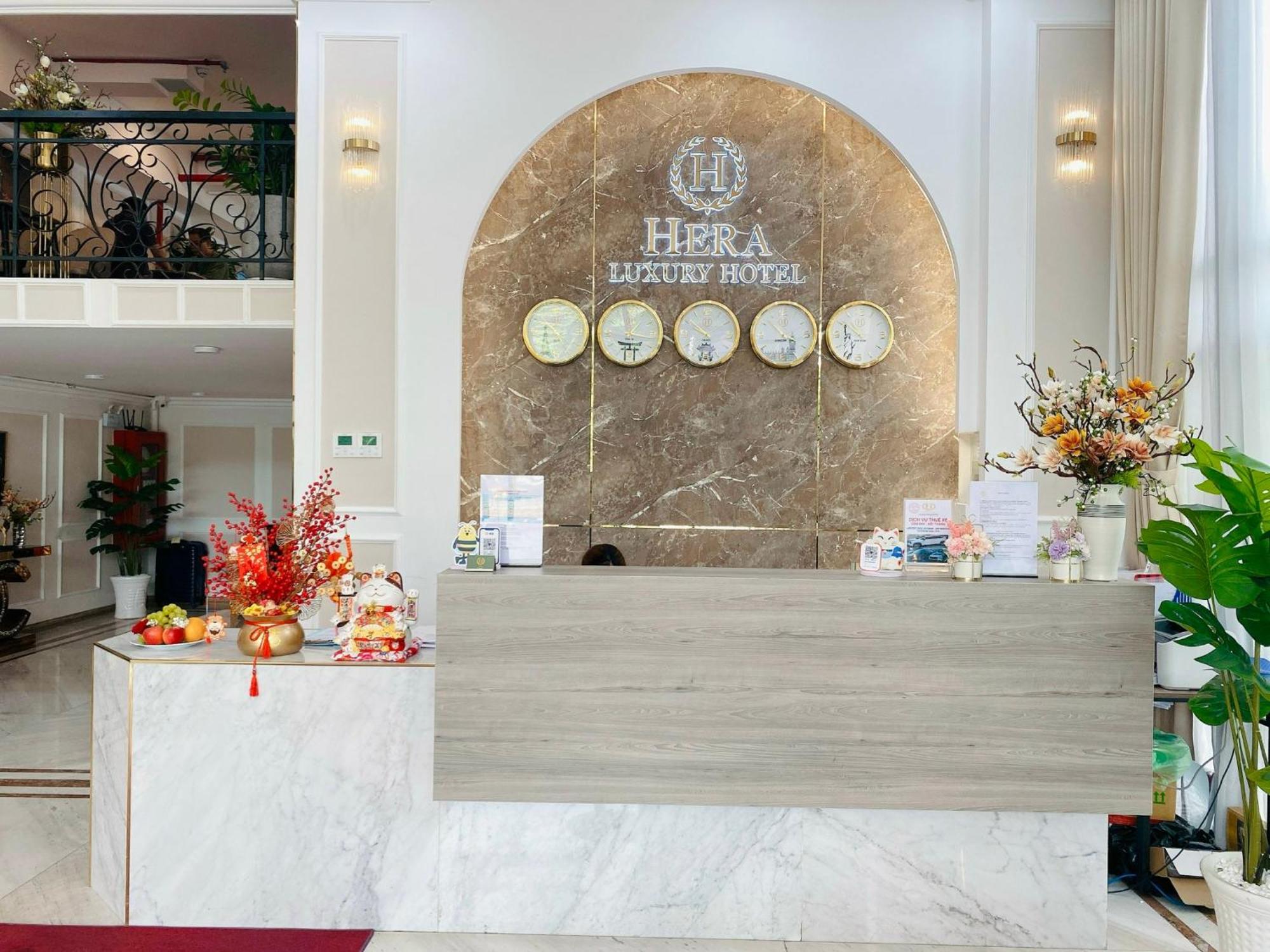 Hera Luxury Hotel مدينة هوشي منه المظهر الخارجي الصورة
