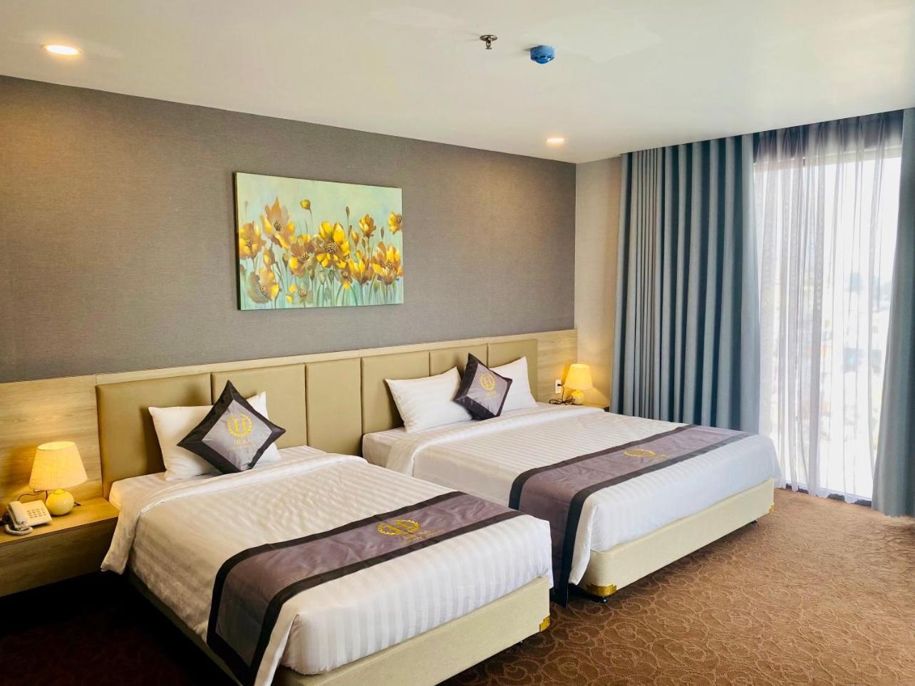 Hera Luxury Hotel مدينة هوشي منه المظهر الخارجي الصورة